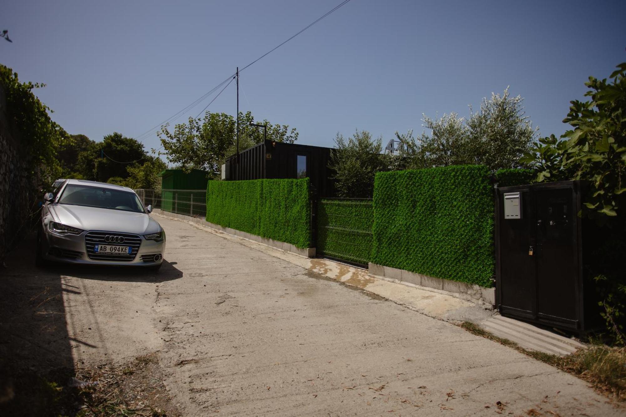 הוילה 446 Tiny House Shiroke מראה חיצוני תמונה