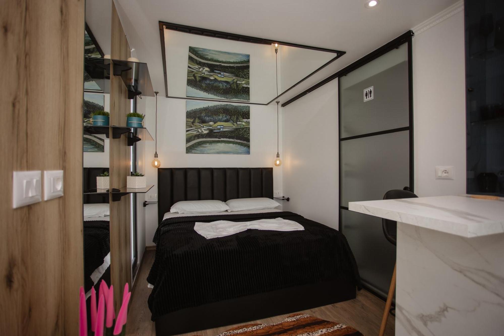 הוילה 446 Tiny House Shiroke מראה חיצוני תמונה