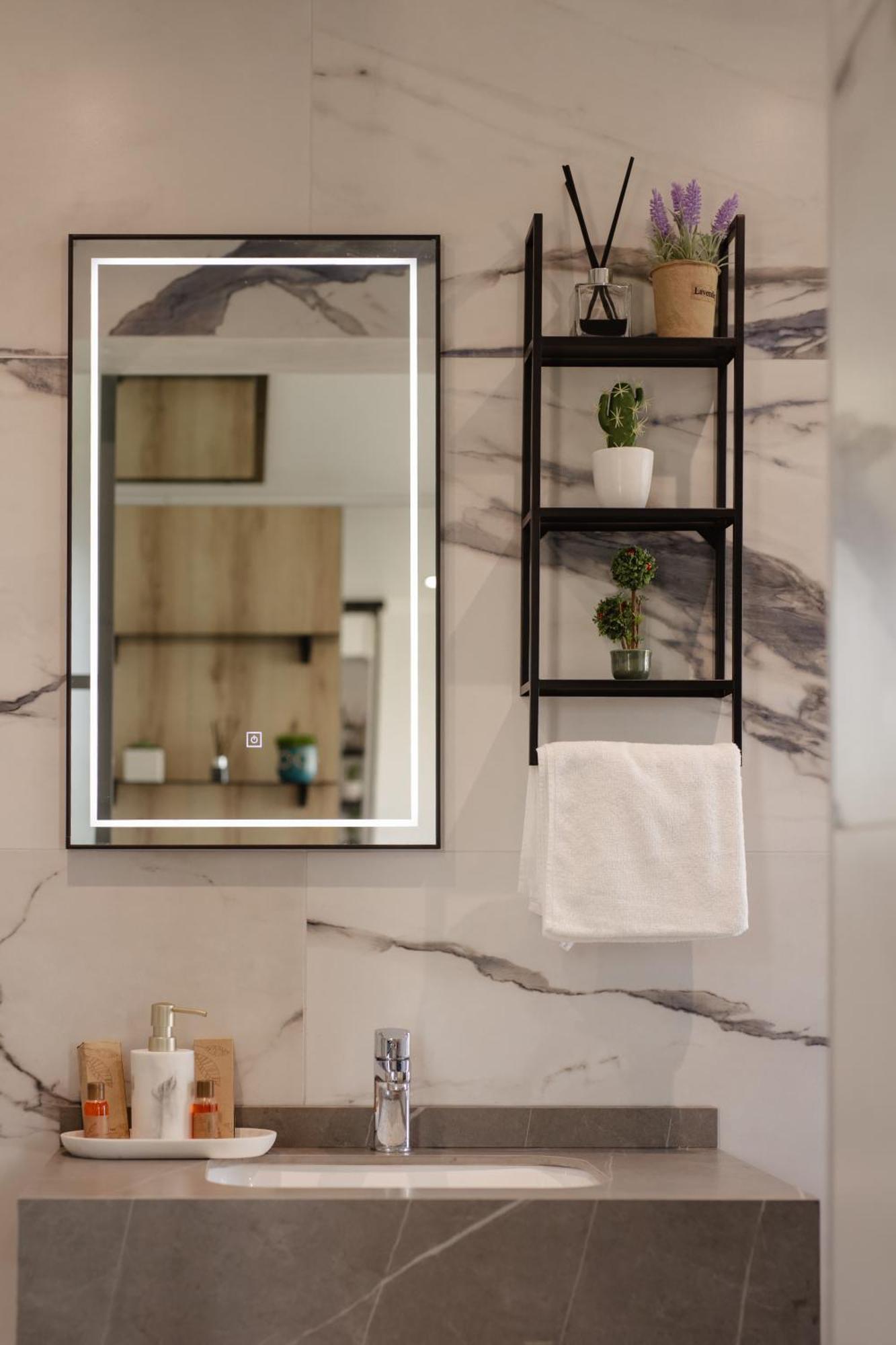 הוילה 446 Tiny House Shiroke מראה חיצוני תמונה