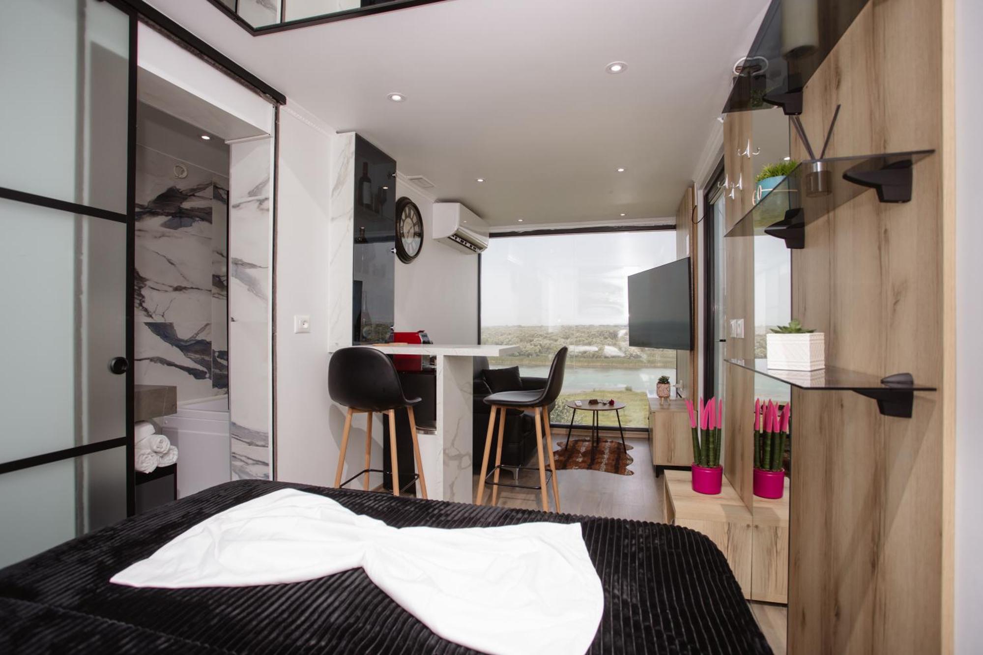 הוילה 446 Tiny House Shiroke מראה חיצוני תמונה