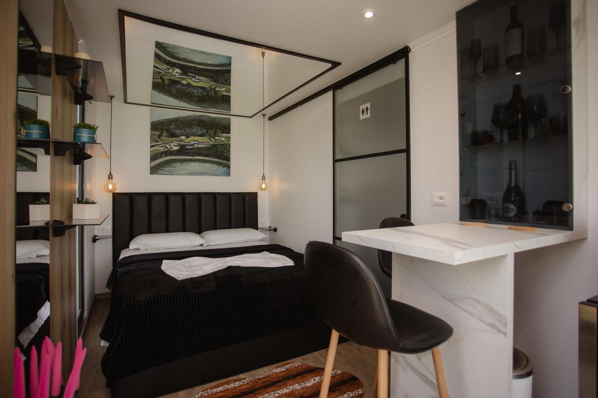 הוילה 446 Tiny House Shiroke מראה חיצוני תמונה